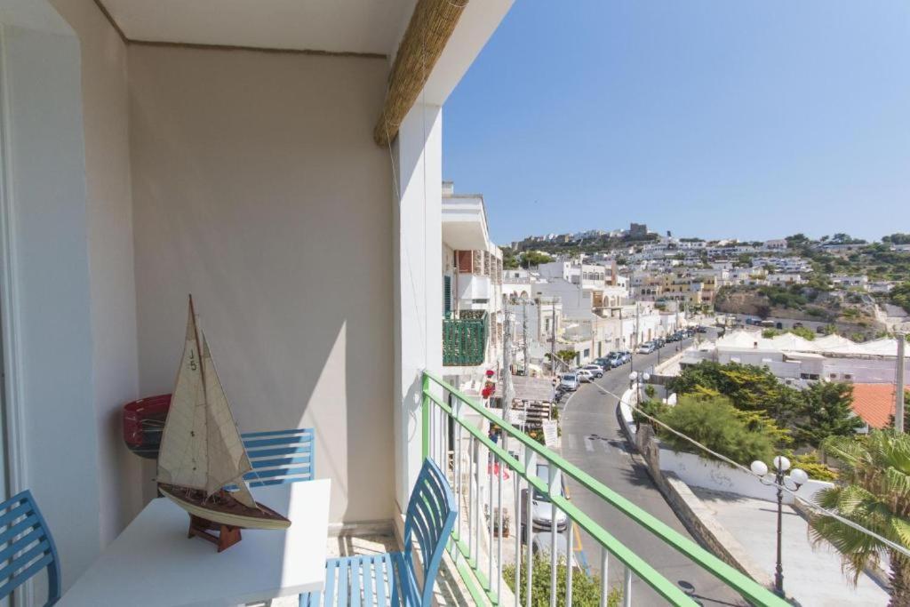 Balcone Sul Mare Di Castro Apartment Castro  Exterior photo